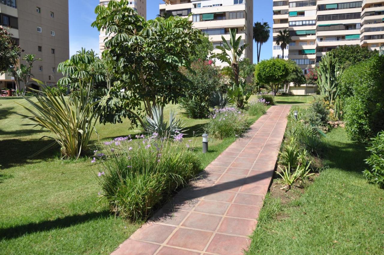 Magnifique Appartement Avec Une Incroyable Vue Sur Mer Torremolinos Exterior photo