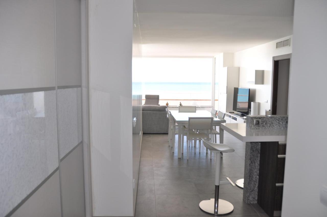 Magnifique Appartement Avec Une Incroyable Vue Sur Mer Torremolinos Exterior photo